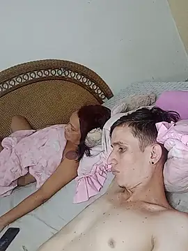 Milfvalesk online show from January 2025 04:04:01 AM