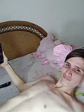 Milfvalesk online show from January 2025 07:32:01 PM