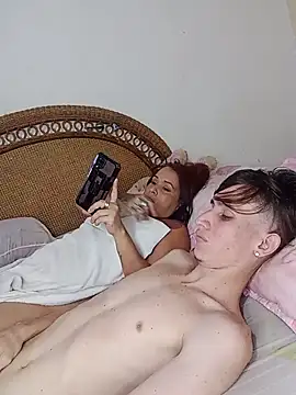 Milfvalesk online show from January 2025 09:51:01 PM