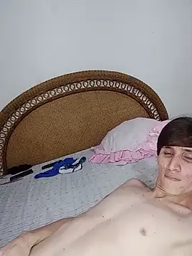 Milfvalesk online show from March 2025 10:21:01 PM