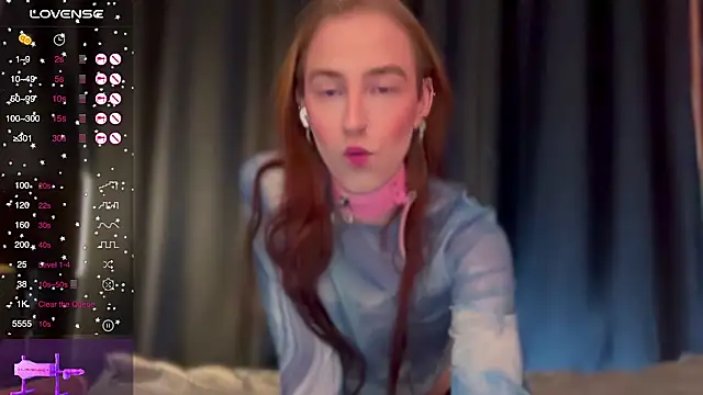 Avril Pearly  online show from December 2025 12:36:02 PM