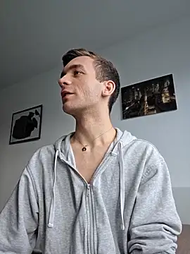 nickdtr online show from October 2025 01:42:02 PM