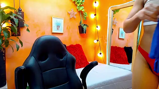 aslyhernandez 7 online show from January 2025 11:46:01 AM