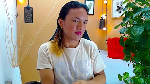 aslyhernandez 7 online show from September 2025 12:05:02 PM