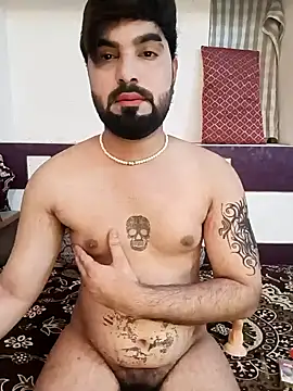 Snapshot of Chris_Strokes_69 chatting on February 2025 08:21:01 PM Chris Strokes 69 online show from February 2025 08:21:01 PM