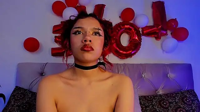 Snapshot of Redpandaa_ chatting on February 2025 06:13:02 PM Redpandaa online show from February 2025 06:13:02 PM