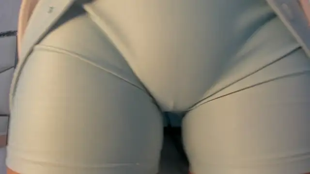 Victoriaa millers online show from November 2025 07:03:03 PM