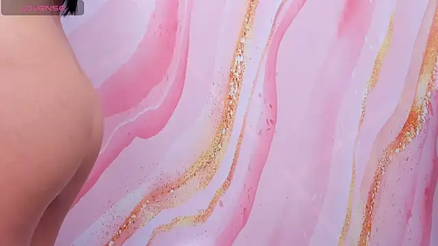 lila noa online show from March 2025 06:25:02 AM