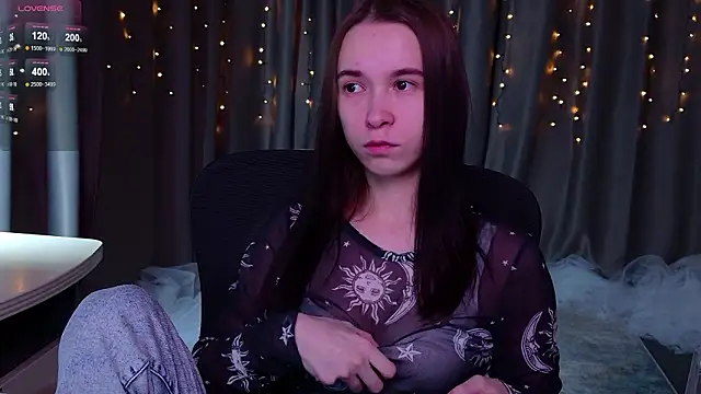 Snapshot of LilithStrangfor chatting on February 2026 08:26:02 PM LilithStrangfor online show from February 2026 08:26:02 PM