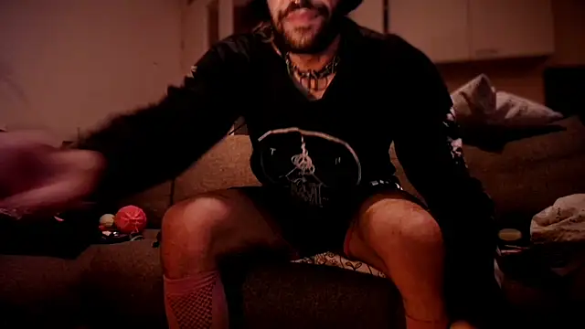 P4RtYBOII92 online show from September 2025 11:39:02 PM