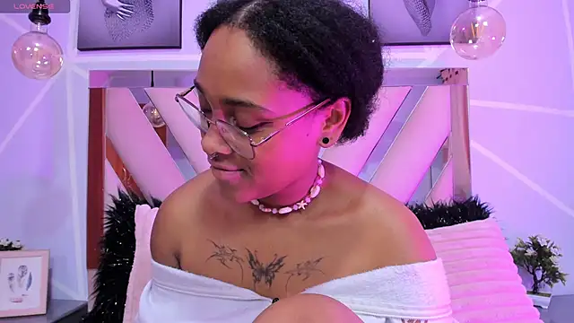 Elith noa online show from March 2025 10:31:02 PM