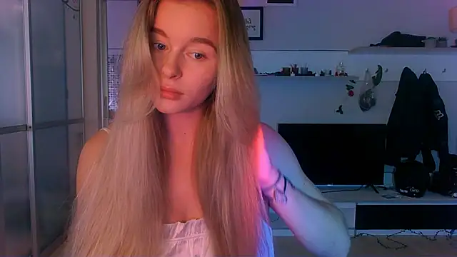 Eva Jaya online show from September 2025 05:18:02 AM