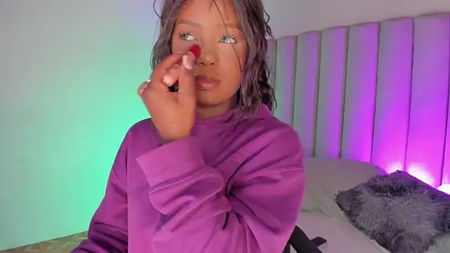 briannajackson  online show from February 2025 03:28:02 PM