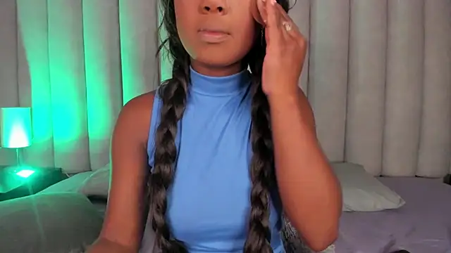 briannajackson  online show from February 2025 11:00:02 AM