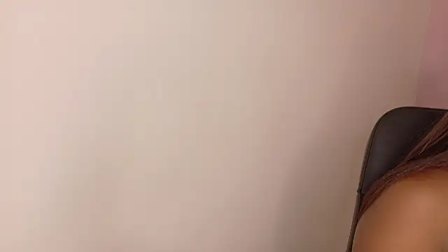 briannajackson  online show from November 2025 11:35:01 AM