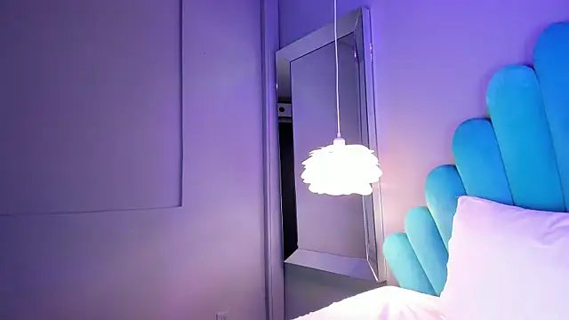 CaitlynCouper online show from March 2025 01:32:01 AM