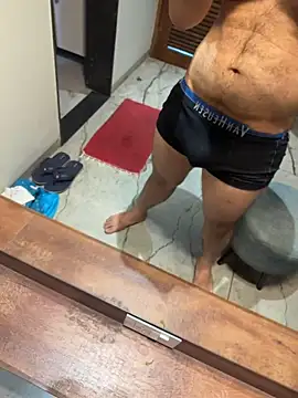 versatile guy01 online show from July 2026 03:34:01 AM