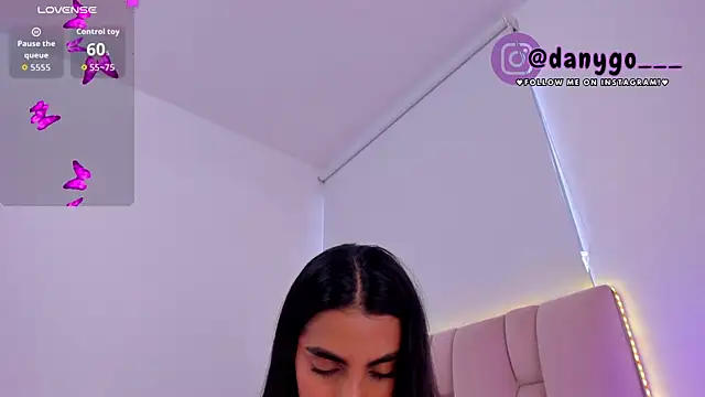 ZarianaEvanz online show from September 2025 09:18:01 PM