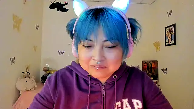 Shaddycute  online show from September 2025 03:28:01 PM