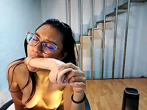 Jessie Desire online show from February 2025 06:07:02 AM