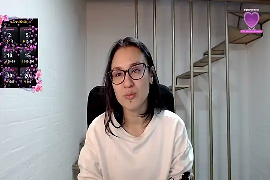 Jessie Desire online show from February 2026 02:12:02 AM