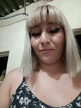 Snapshot of florecita9 chatting on December 2024 12:01:01 AM florecita9 online show from December 2024 12:01:01 AM