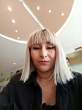 Snapshot of florecita9 chatting on December 2024 09:08:01 PM florecita9 online show from December 2024 09:08:01 PM