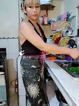 Snapshot of florecita9 chatting on February 2025 11:00:01 PM florecita9 online show from February 2025 11:00:01 PM