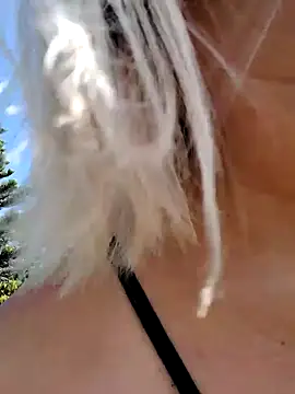 Snapshot of florecita9 chatting on February 2025 02:26:01 PM florecita9 online show from February 2025 02:26:01 PM