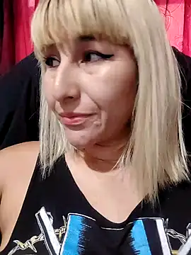 Snapshot of florecita9 chatting on February 2025 07:41:01 PM florecita9 online show from February 2025 07:41:01 PM