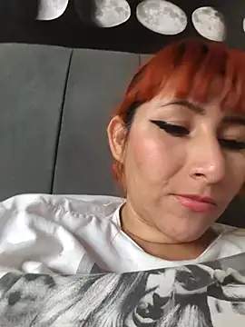 Snapshot of florecita9 chatting on November 2025 05:34:02 PM florecita9 online show from November 2025 05:34:02 PM