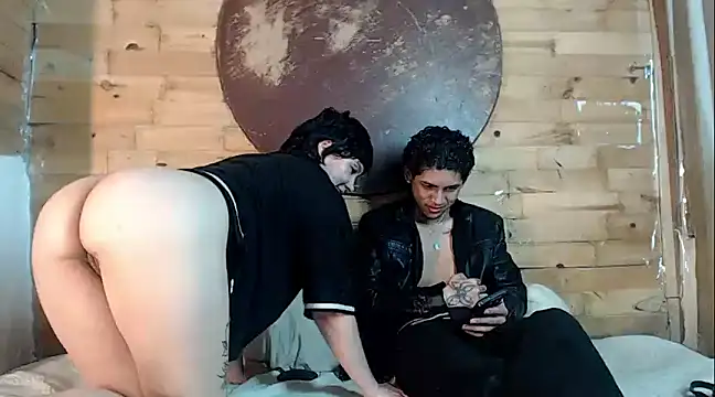 Sebas And Mila online show from January 2025 11:48:01 PM