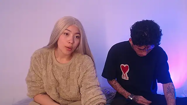 Sebas And Mila online show from September 2025 07:47:01 PM