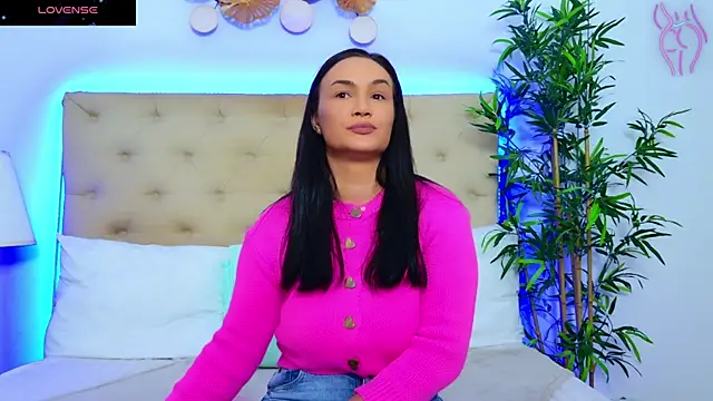 DaliyaArabian online show from October 2025 12:05:02 PM