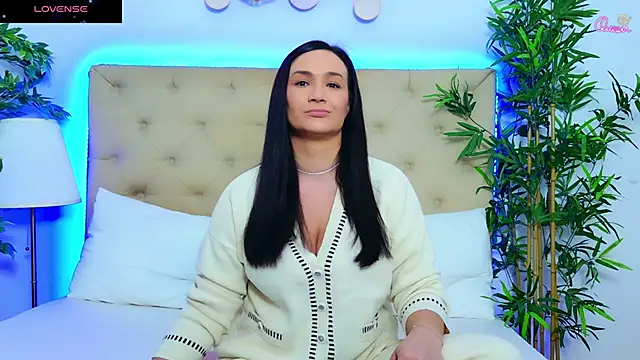 Snapshot of DaliyaArabian chatting on January 2026 12:53:02 PM DaliyaArabian online show from January 2026 12:53:02 PM