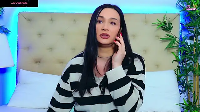 Snapshot of DaliyaArabian chatting on January 2026 01:02:02 PM DaliyaArabian online show from January 2026 01:02:02 PM