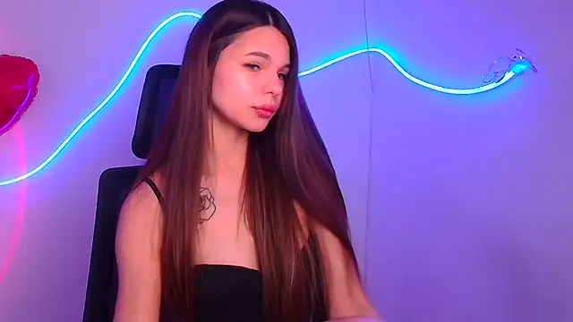 Hanna Way online show from February 2025 07:17:01 AM