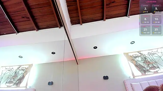 Snapshot of _nina_sweet chatting on October 2025 01:18:01 PM nina sweet online show from October 2025 01:18:01 PM