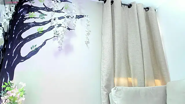 Snapshot of _nina_sweet chatting on November 2025 01:40:01 PM nina sweet online show from November 2025 01:40:01 PM