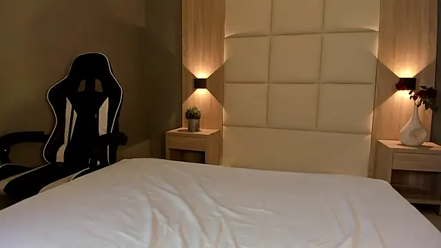 Snapshot of caro03x chatting on March 2025 05:06:02 AM caro03x online show from March 2025 05:06:02 AM