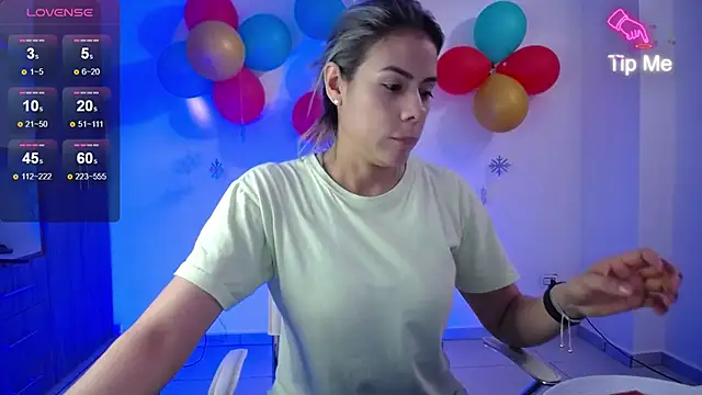 candydowson1 online show from December 2024 07:19:02 PM