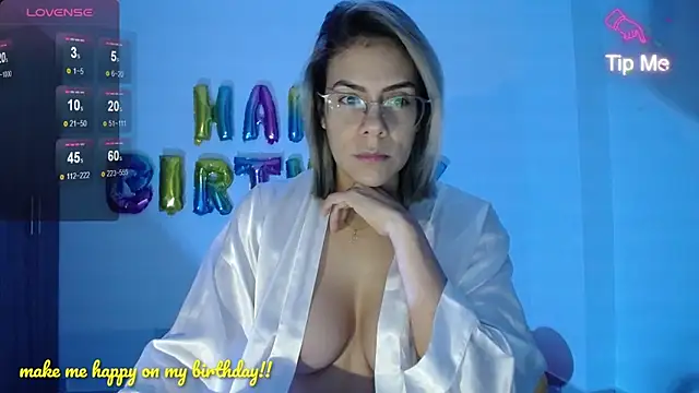 candydowson1 online show from December 2024 10:43:01 AM