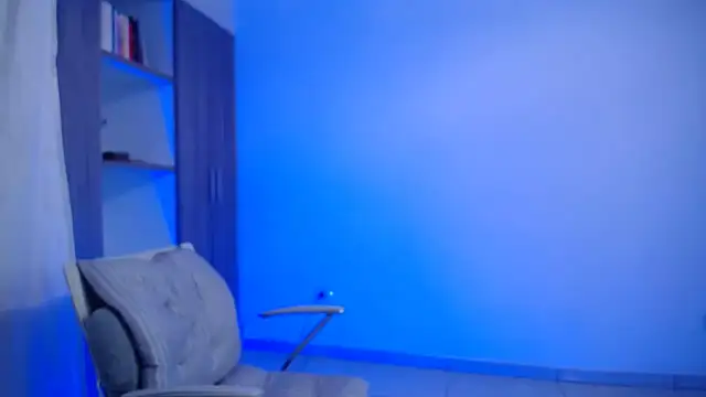 candydowson1 online show from December 2025 02:36:02 PM