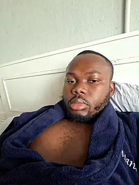 LaughRiotX online show from October 2025 06:14:01 AM