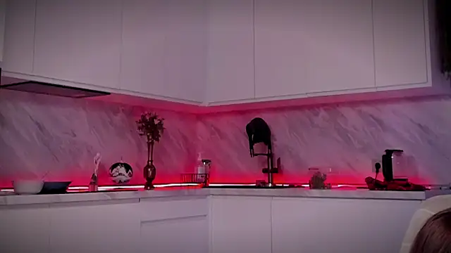 Snapshot of Devilina_V chatting on December 2024 11:18:01 AM Devilina V online show from December 2024 11:18:01 AM