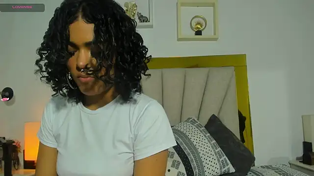 vahiolet fuentes online show from January 2025 03:00:02 AM