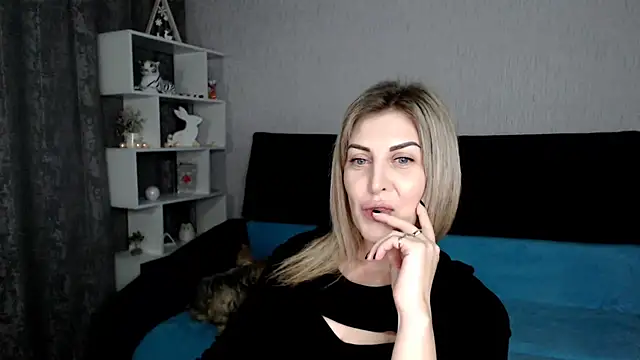 Amelia Harper online show from January 2025 03:50:01 PM