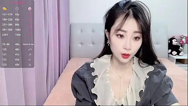 aisha123123 online show from February 2025 01:47:01 AM