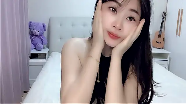 aisha123123 online show from October 2025 02:17:02 AM