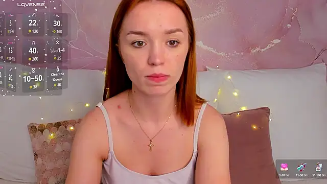 Snapshot of VirginOlly chatting on February 2025 09:41:01 AM VirginOlly online show from February 2025 09:41:01 AM